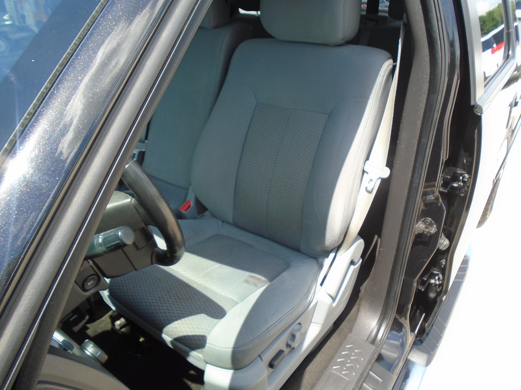 Photo 19 of this FORD F150