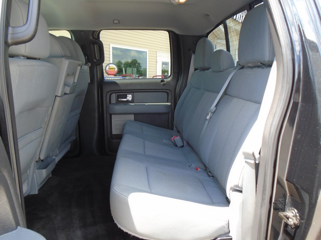 Photo 24 of this FORD F150