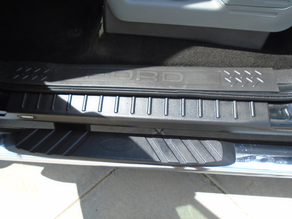 Photo 21 of this FORD F150