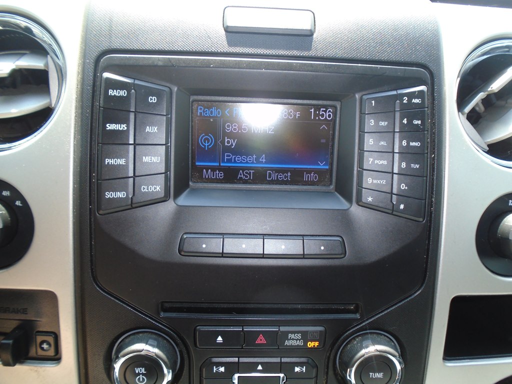 Photo 52 of this FORD F150