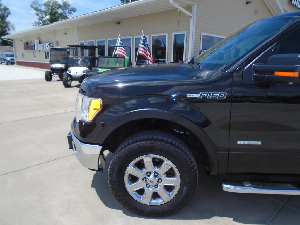 Photo 2 of this FORD F150