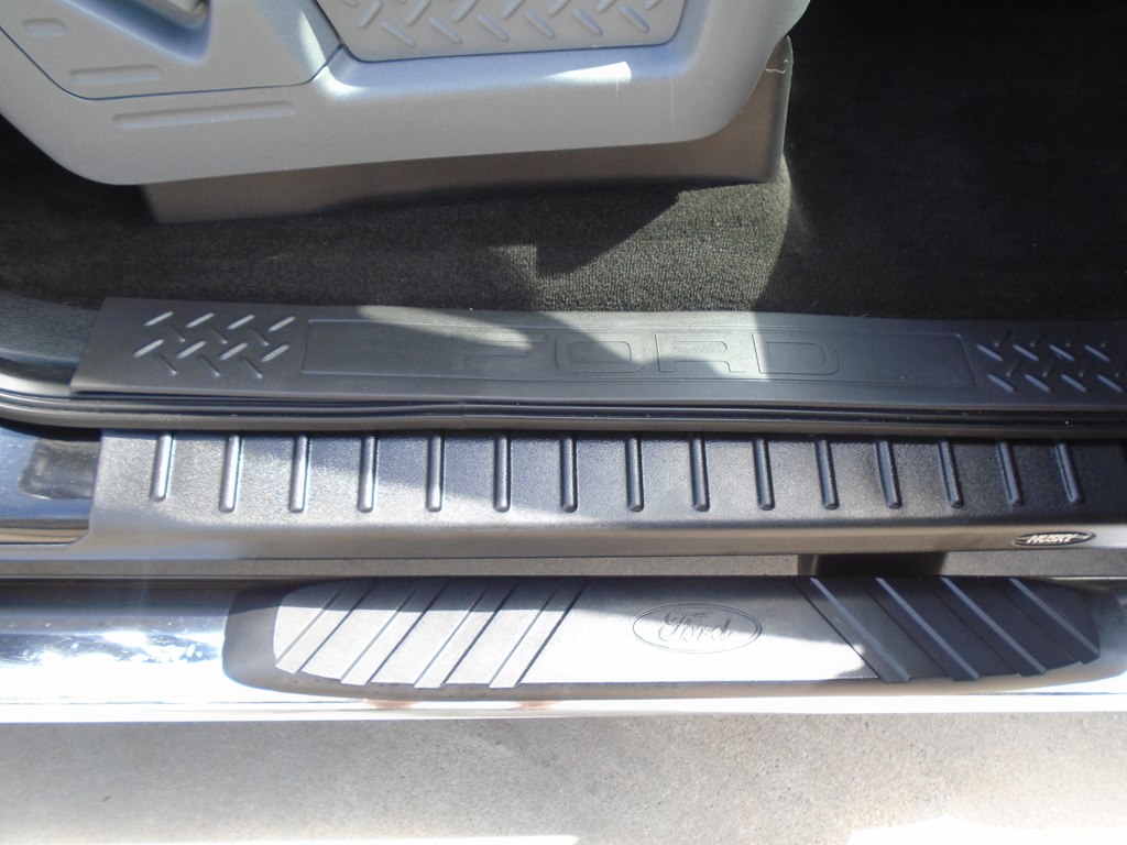 Photo 37 of this FORD F150