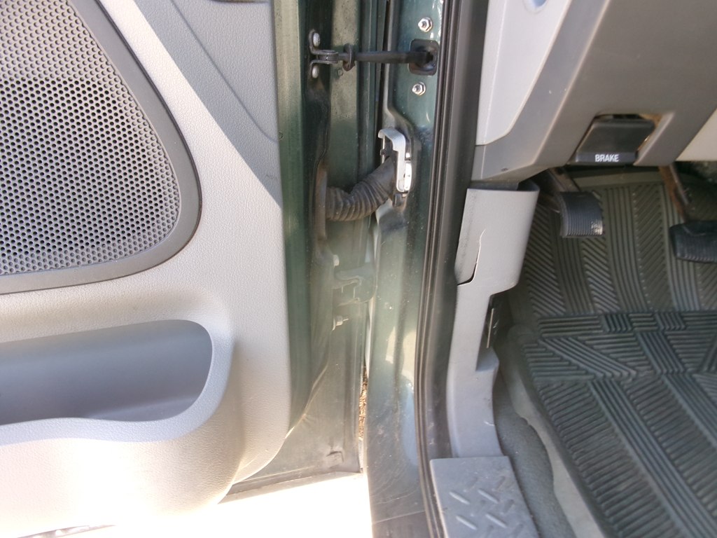 Photo 19 of this FORD F150 XLT