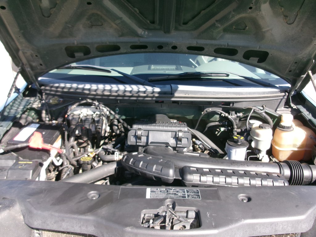 Photo 56 of this FORD F150 XLT