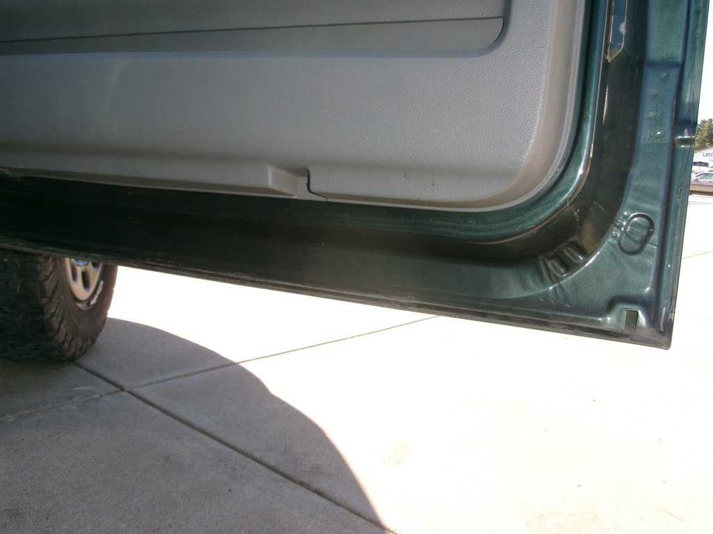 Photo 33 of this FORD F150 XLT