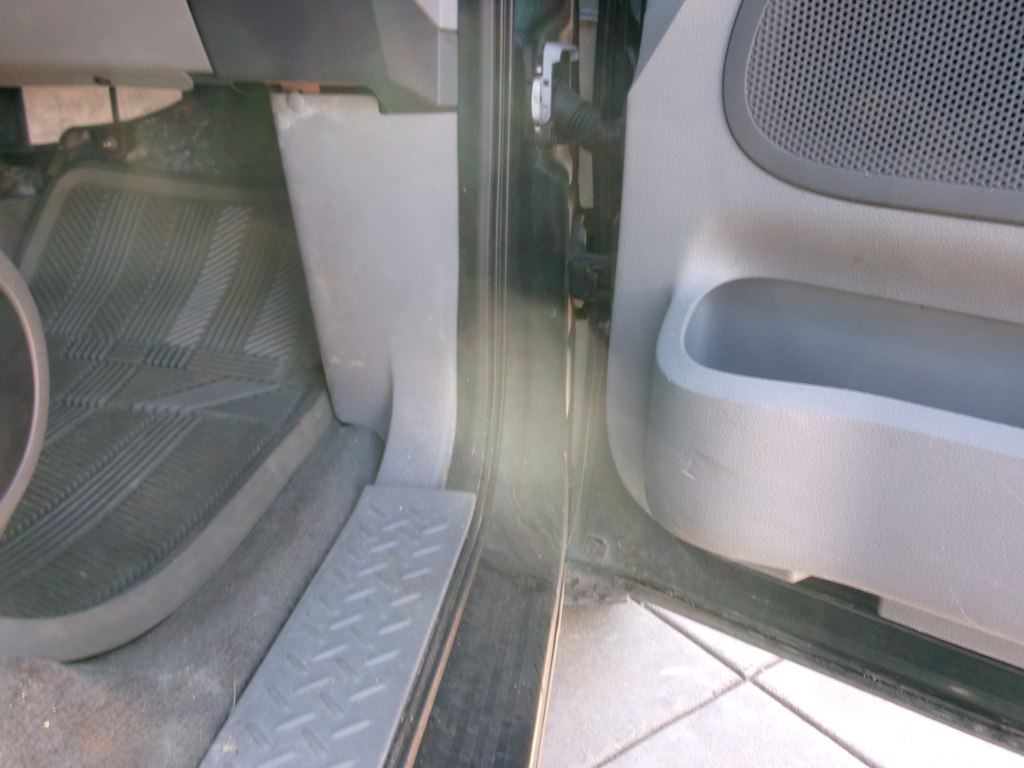 Photo 32 of this FORD F150 XLT