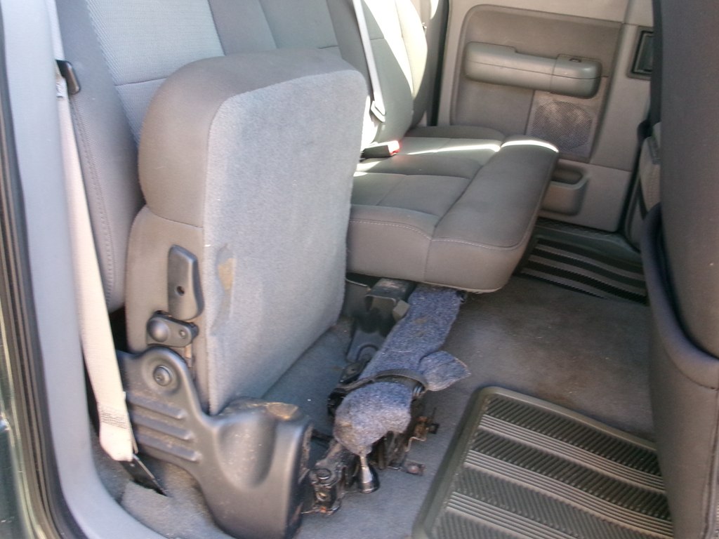 Photo 35 of this FORD F150 XLT