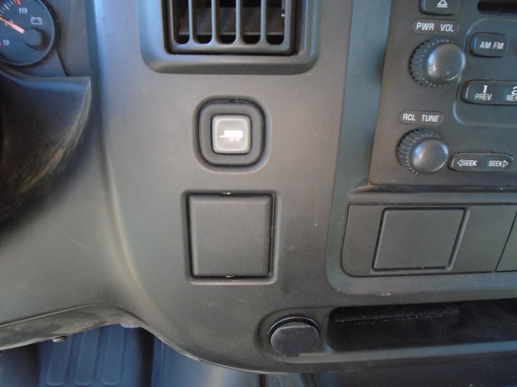 Photo 42 of this GMC SAVANA