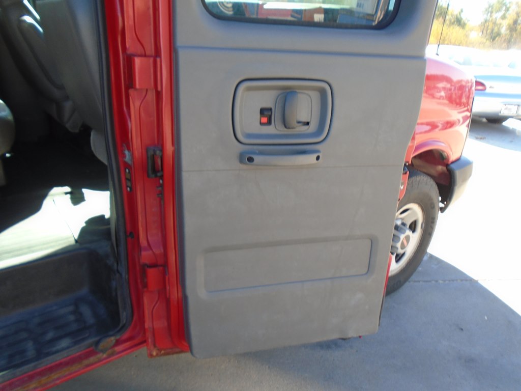 Photo 32 of this GMC SAVANA