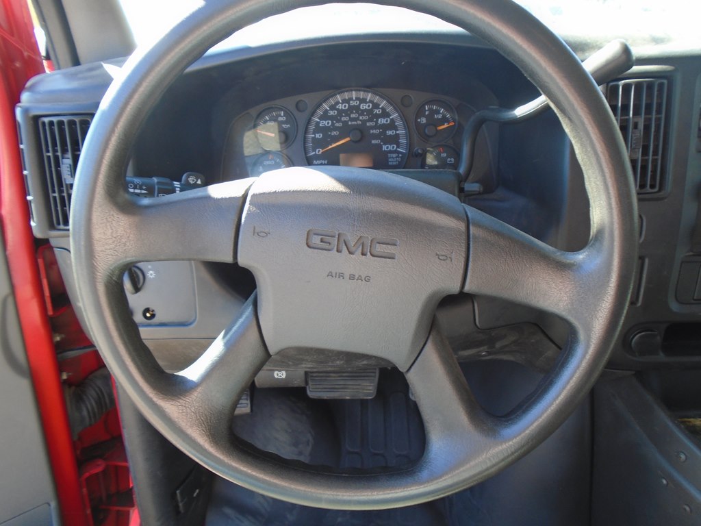 Photo 37 of this GMC SAVANA