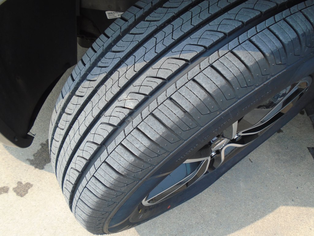 Photo 54 of this DODGE GRAND CARAVAN