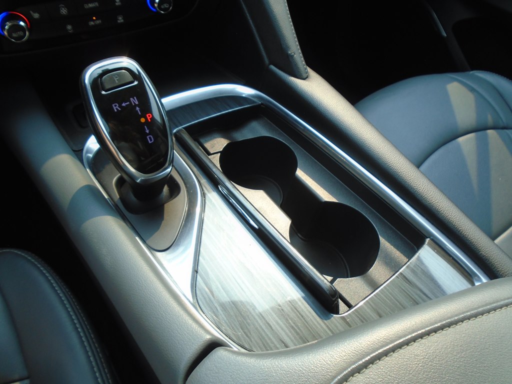 Photo 63 of this BUICK ENCLAVE