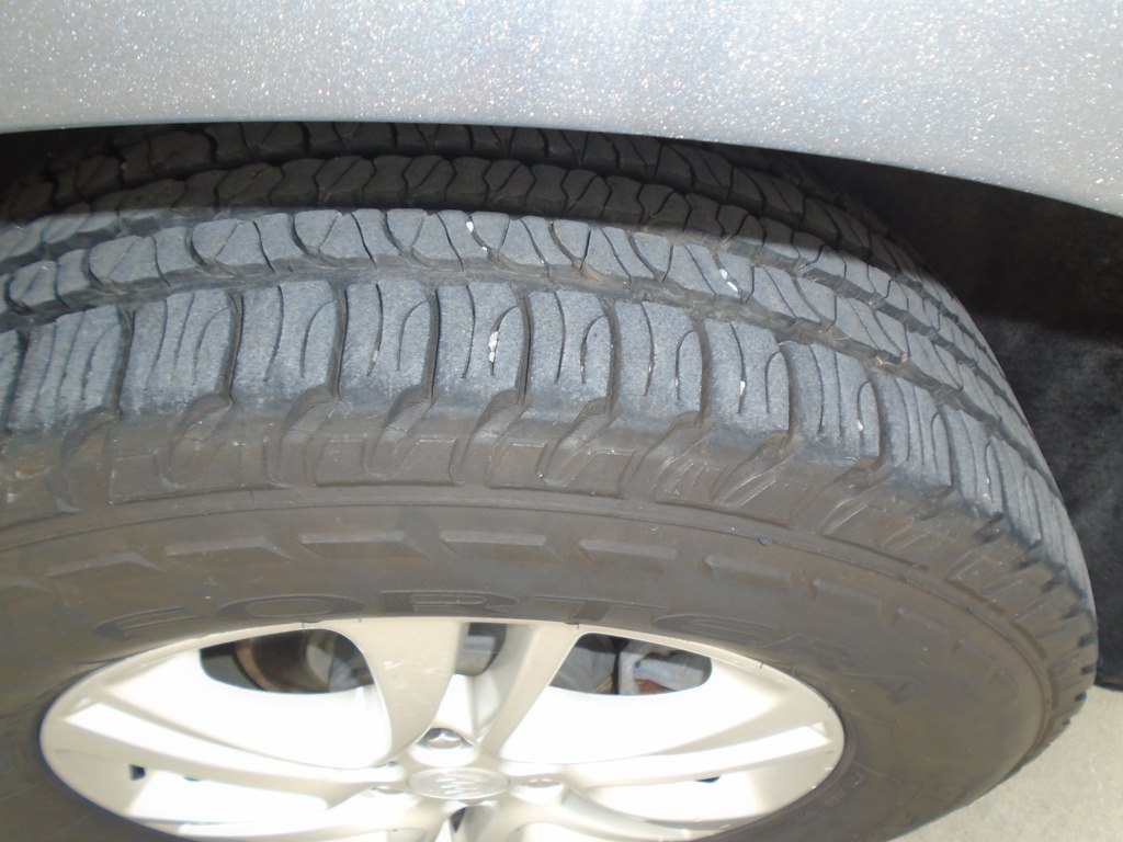 Photo 71 of this BUICK ENCLAVE