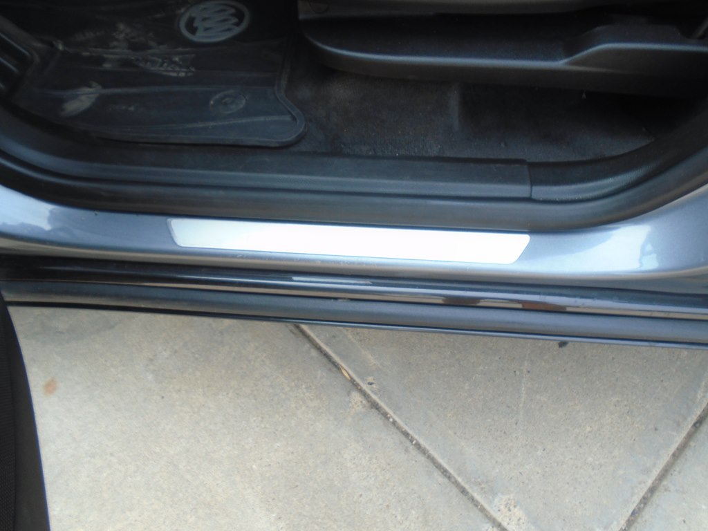 Photo 26 of this BUICK ENCLAVE