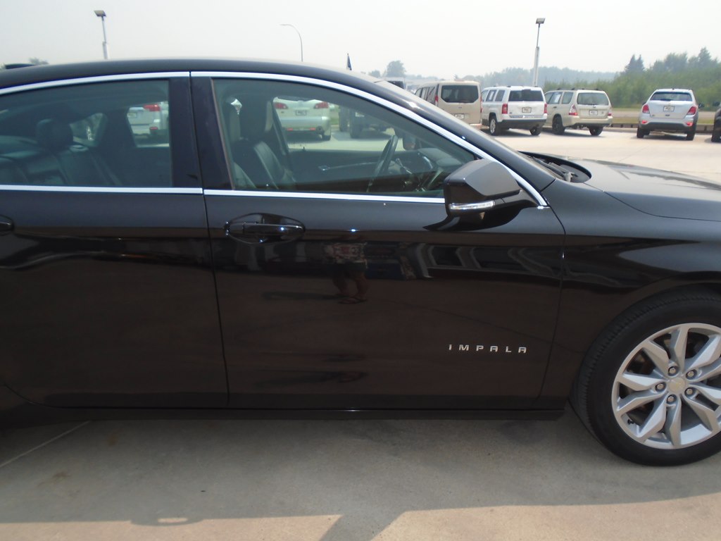 Photo 10 of this CHEVROLET IMPALA