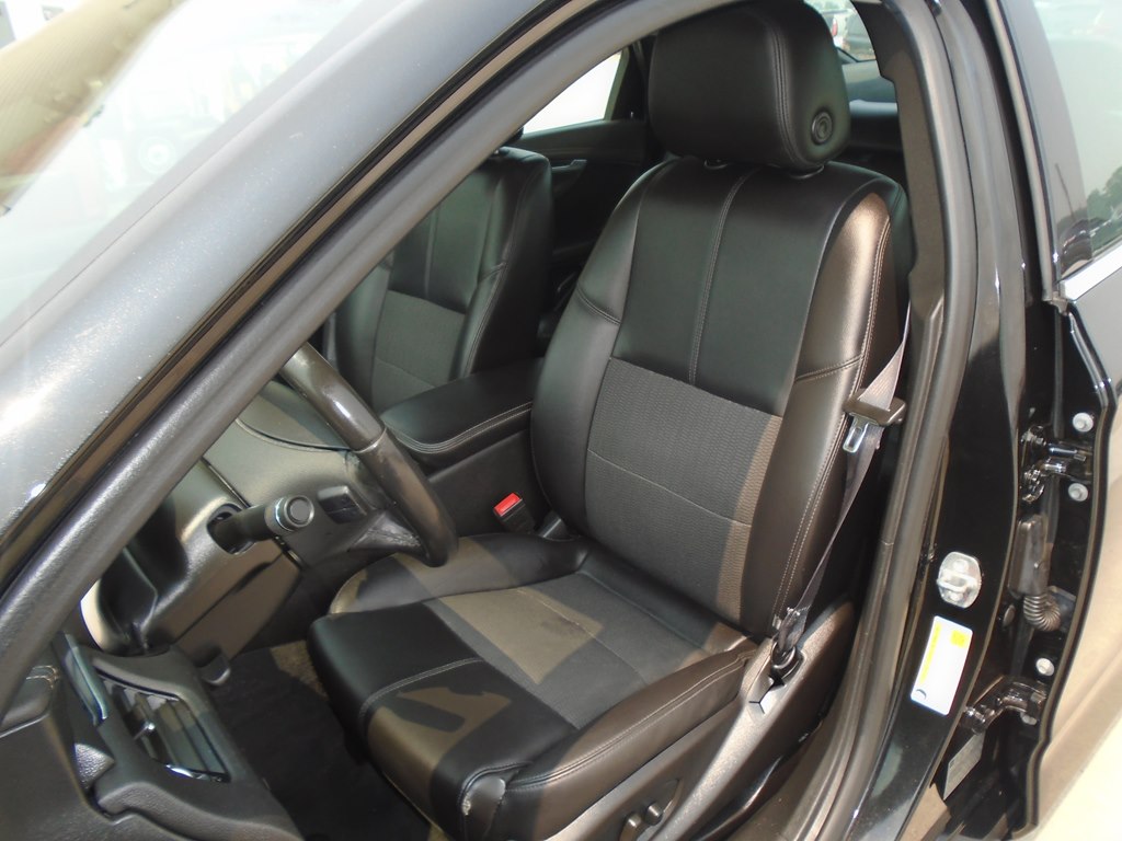 Photo 20 of this CHEVROLET IMPALA