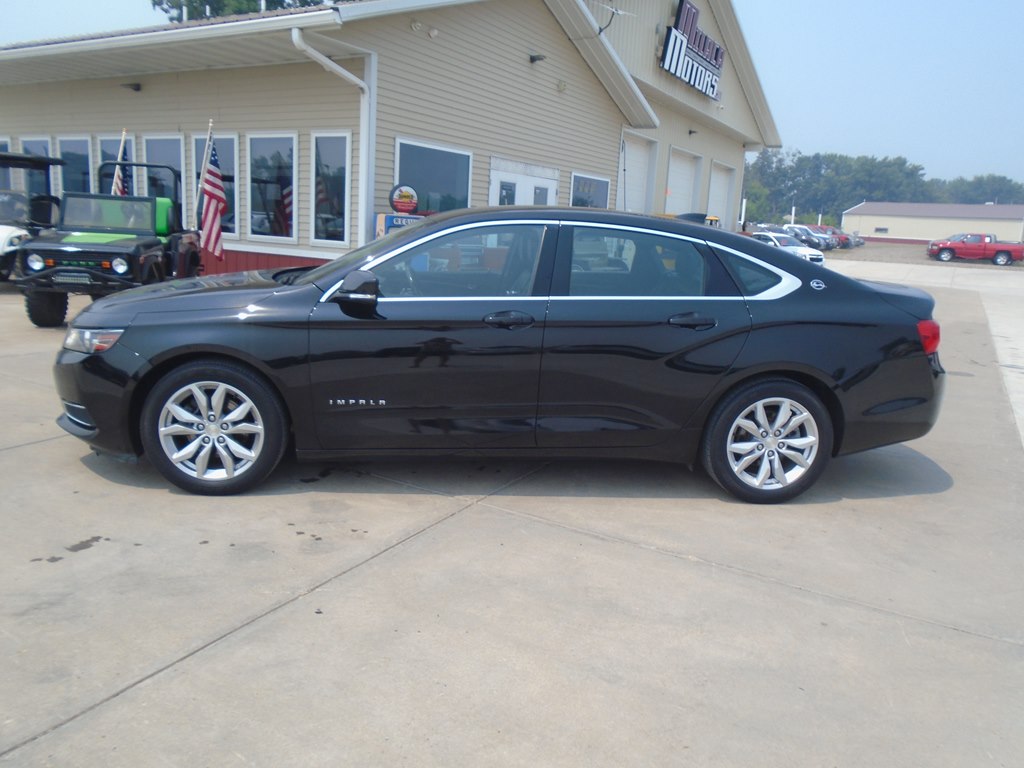 Photo 2 of this CHEVROLET IMPALA
