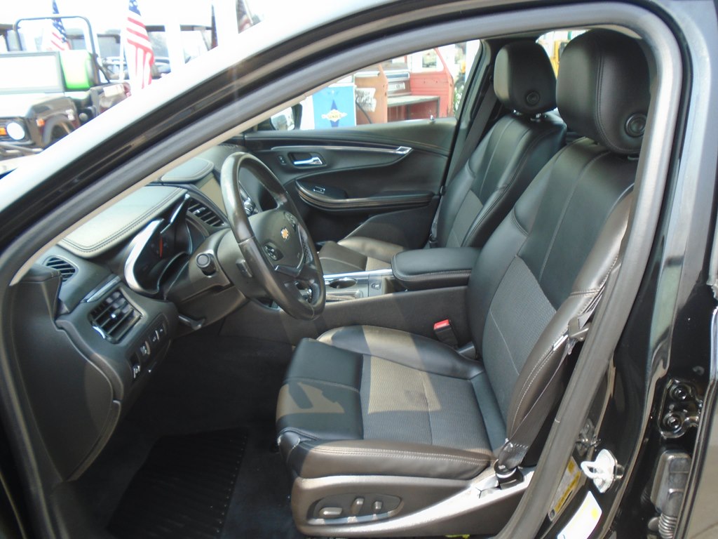Photo 16 of this CHEVROLET IMPALA