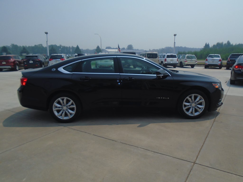 Photo 8 of this CHEVROLET IMPALA