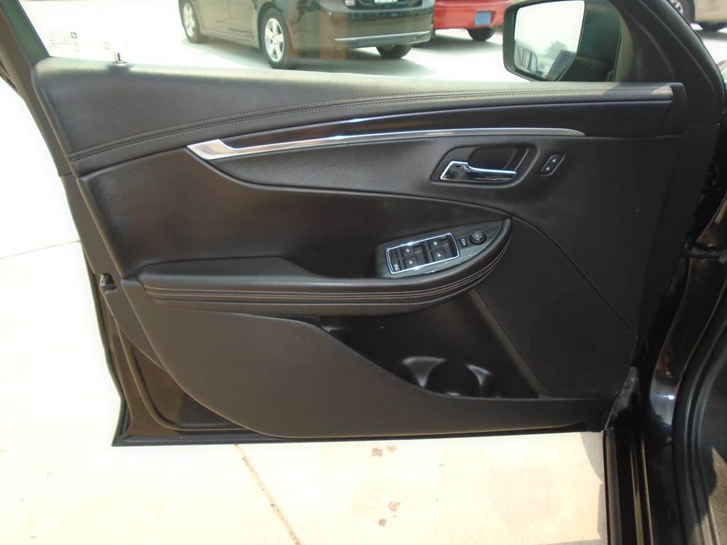 Photo 18 of this CHEVROLET IMPALA