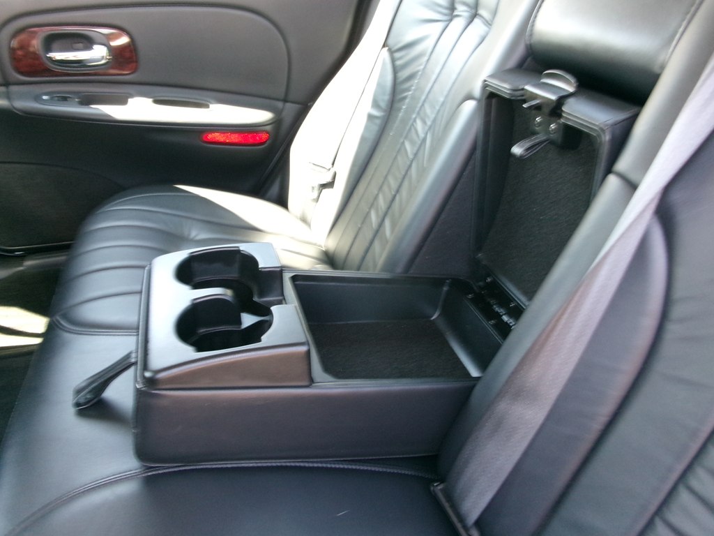 Photo 20 of this CHRYSLER CONCORDE