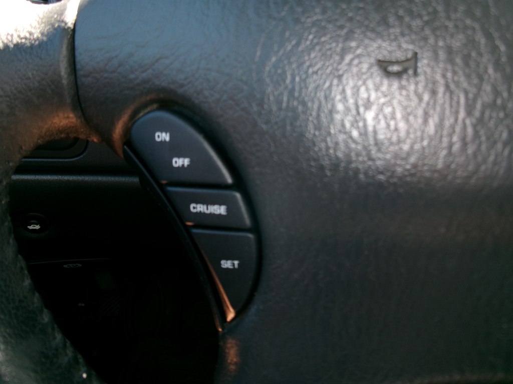 Photo 40 of this CHRYSLER CONCORDE