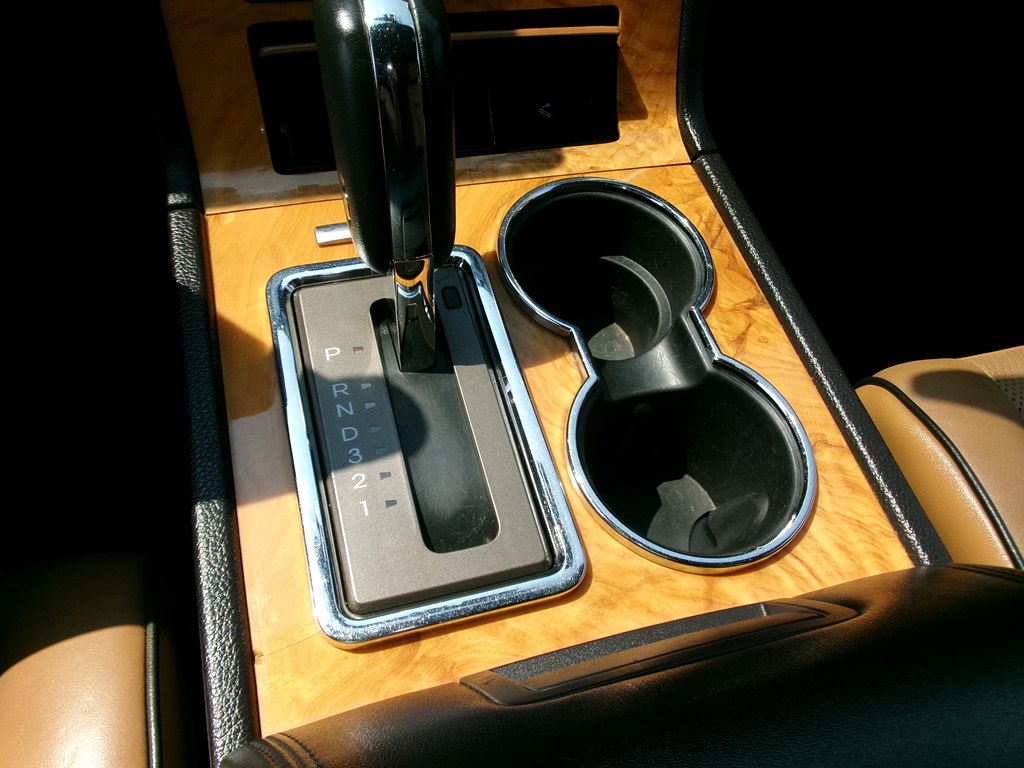 Photo 61 of this LINCOLN NAVIGATOR