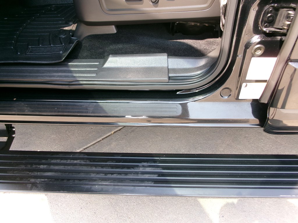 Photo 23 of this LINCOLN NAVIGATOR