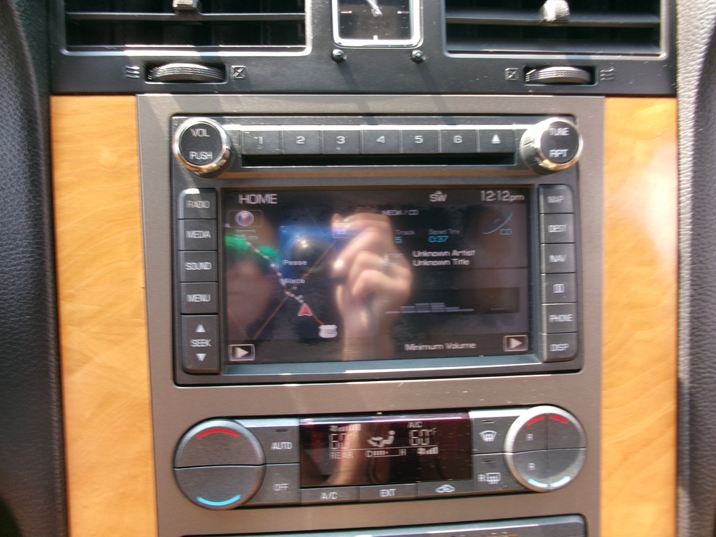 Photo 58 of this LINCOLN NAVIGATOR
