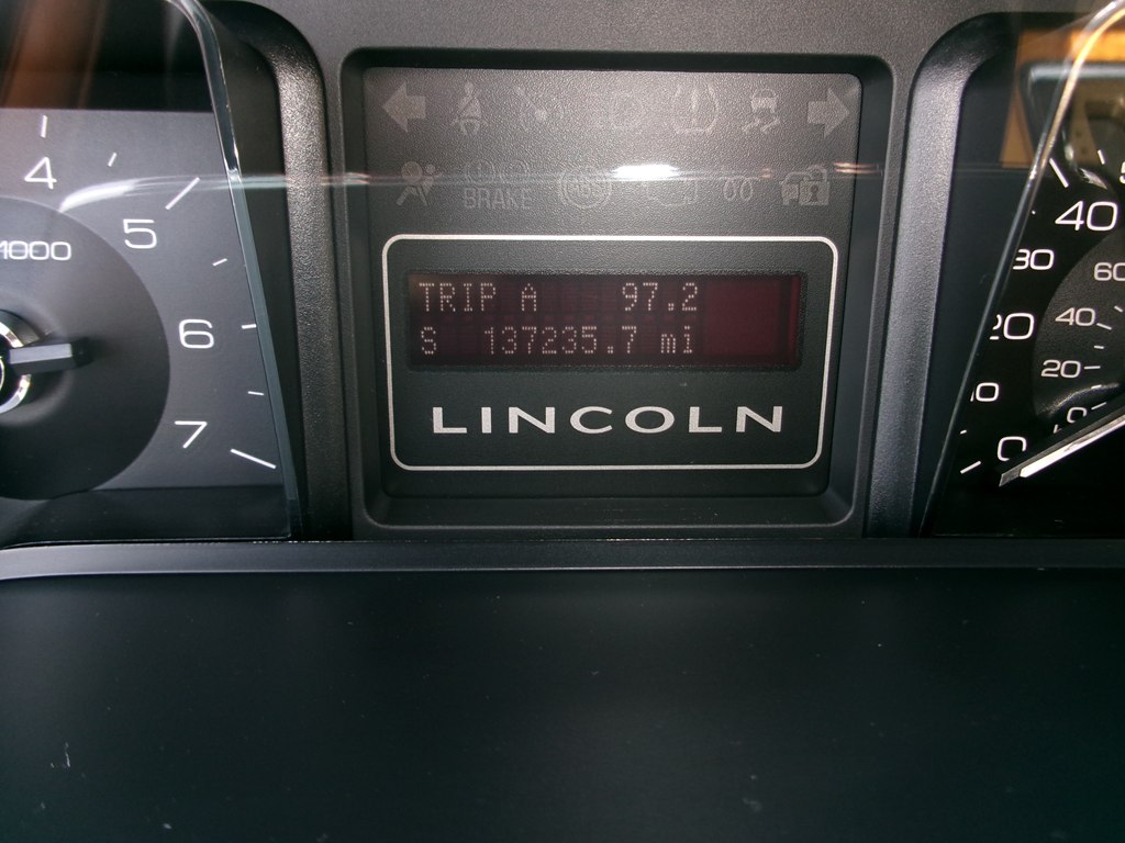 Photo 57 of this LINCOLN NAVIGATOR