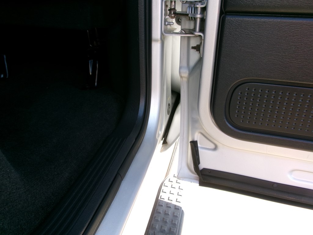 Photo 37 of this DODGE RAM 1500