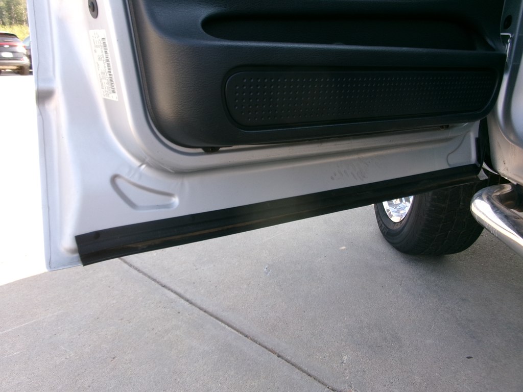 Photo 20 of this DODGE RAM 1500