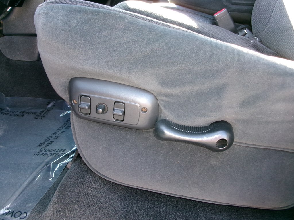 Photo 15 of this DODGE RAM 1500
