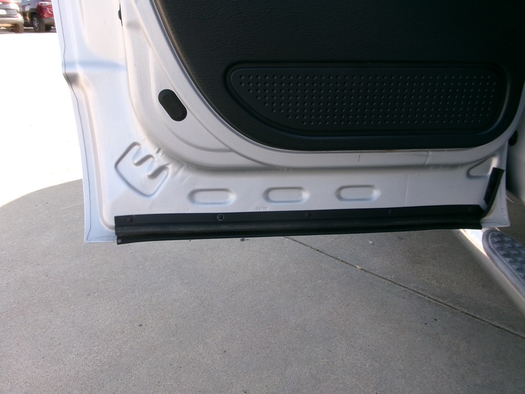 Photo 25 of this DODGE RAM 1500