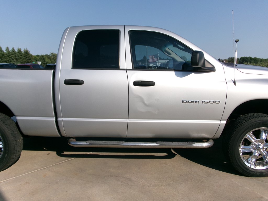 Photo 7 of this DODGE RAM 1500