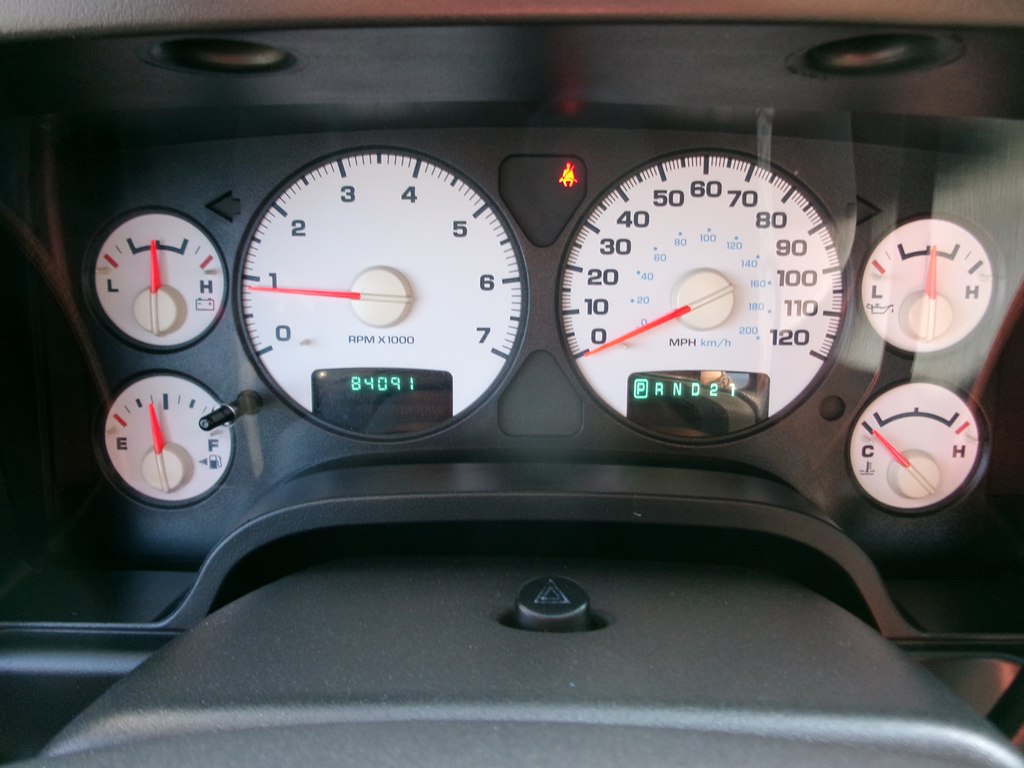 Photo 40 of this DODGE RAM 1500