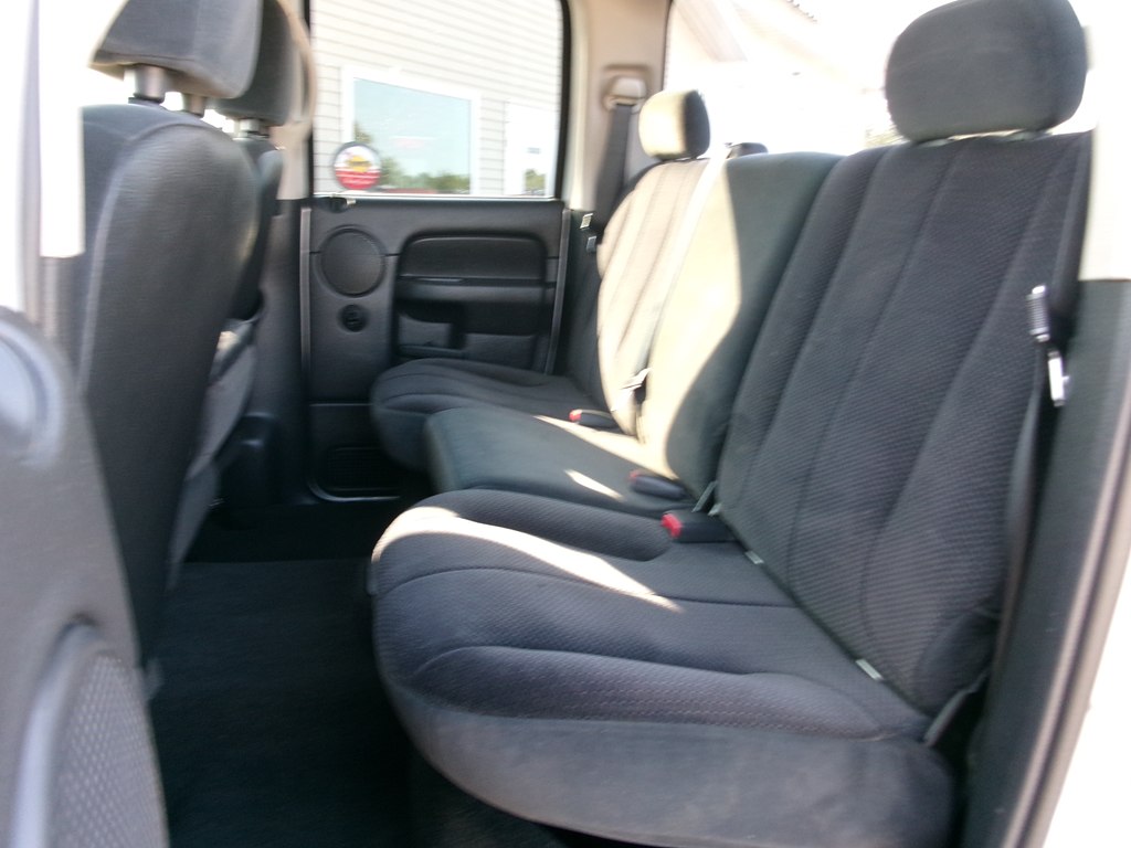 Photo 21 of this DODGE RAM 1500
