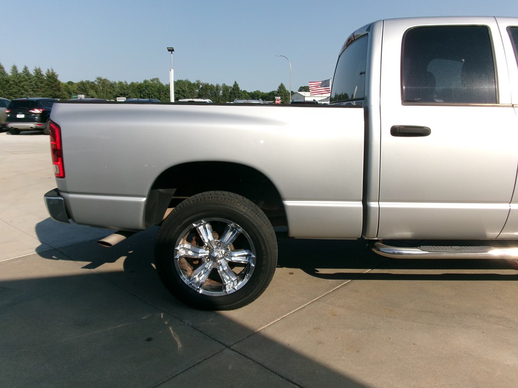 Photo 8 of this DODGE RAM 1500