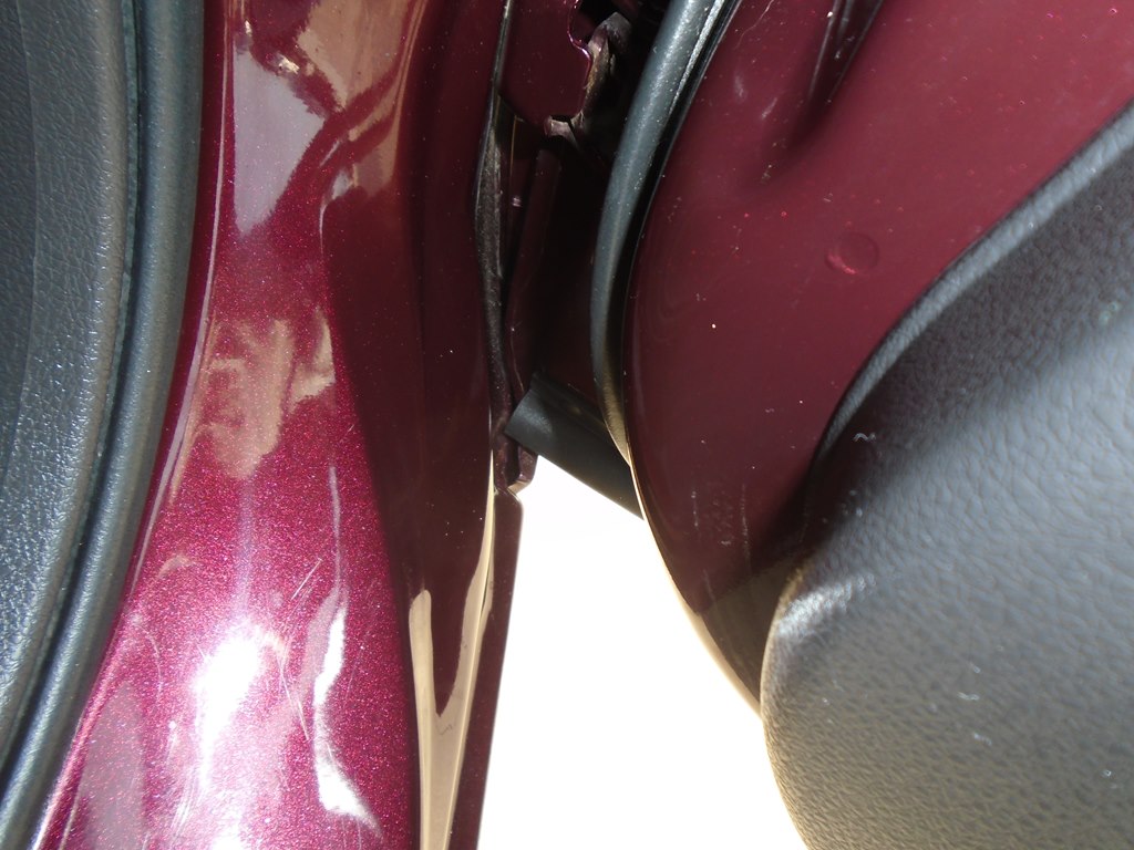Photo 33 of this FORD FUSION
