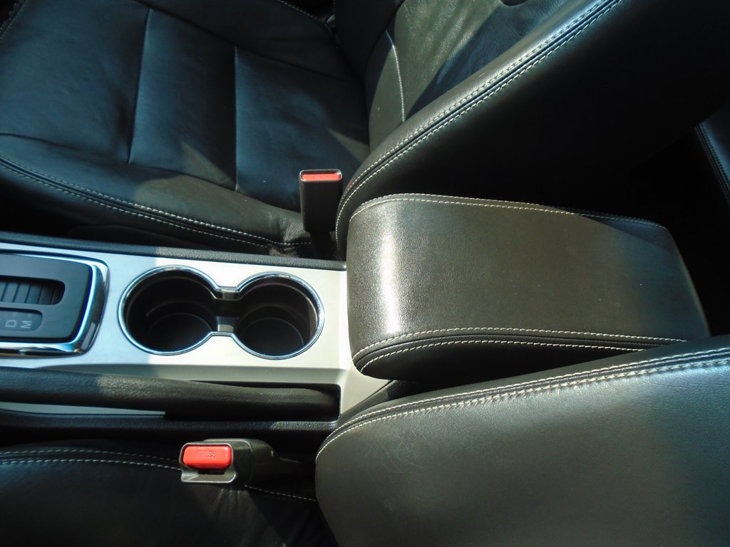 Photo 55 of this FORD FUSION
