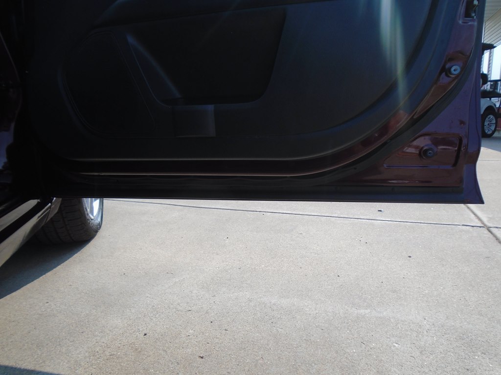 Photo 36 of this FORD FUSION