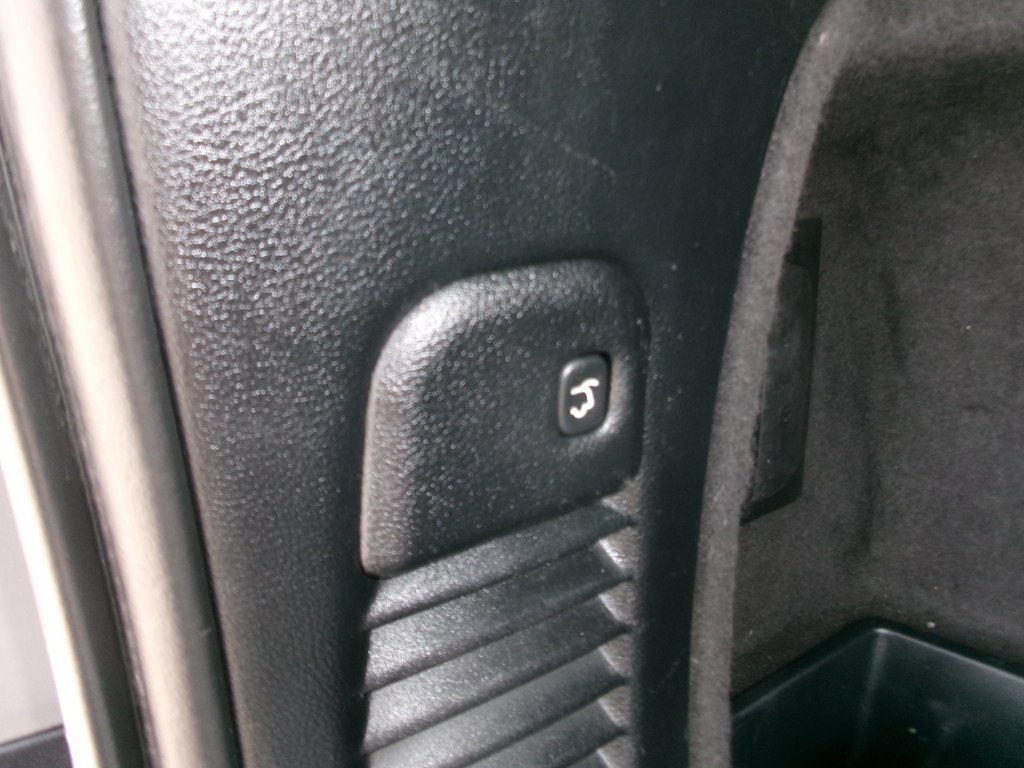 Photo 15 of this DODGE DURANGO