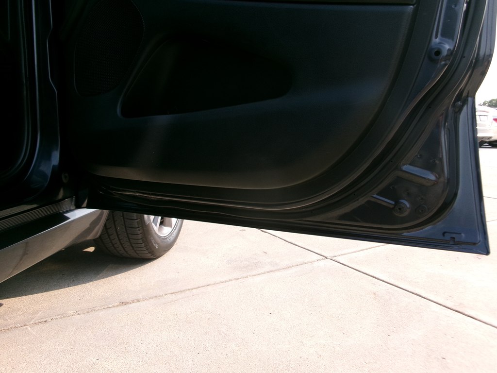 Photo 38 of this DODGE DURANGO