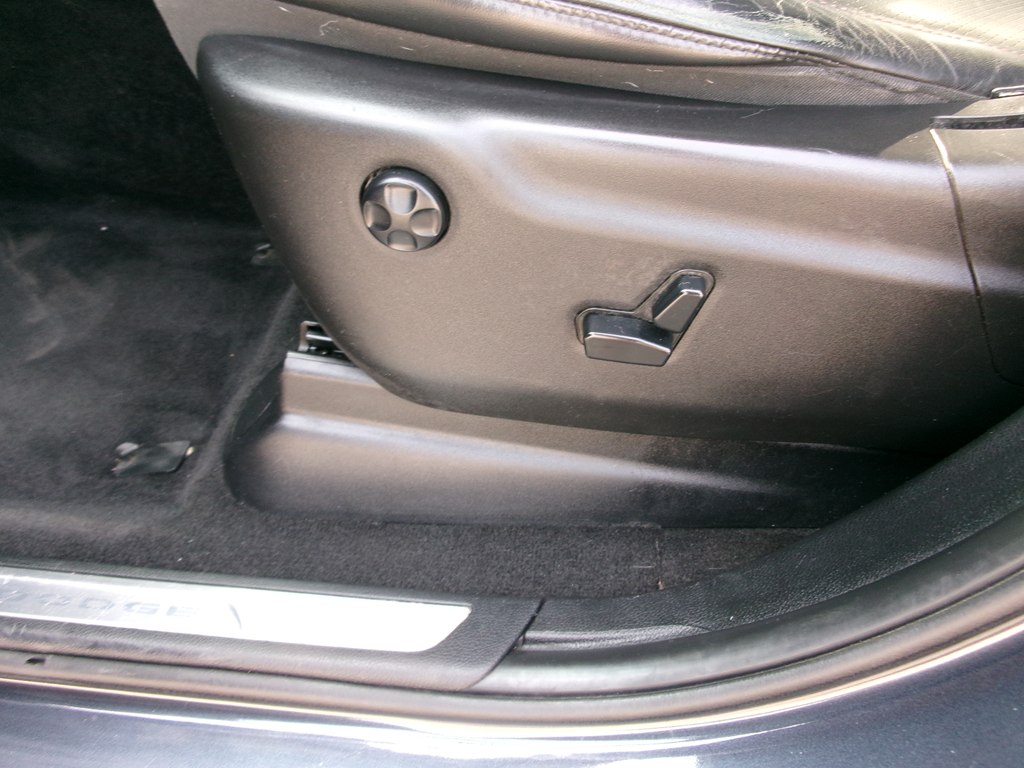 Photo 17 of this DODGE DURANGO