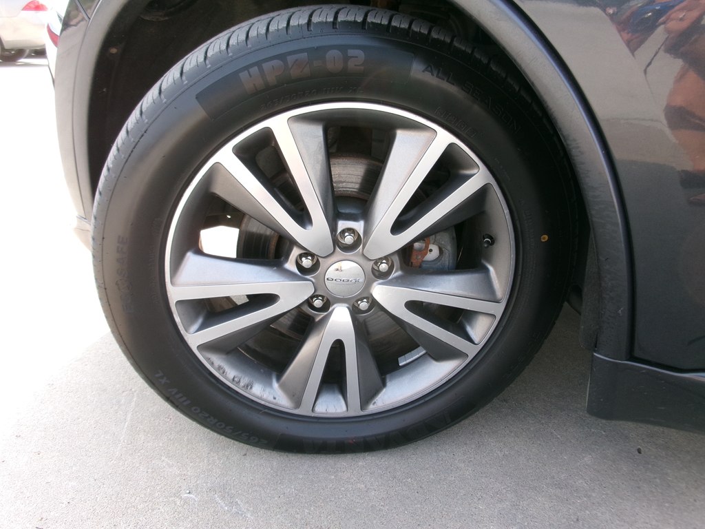 Photo 66 of this DODGE DURANGO