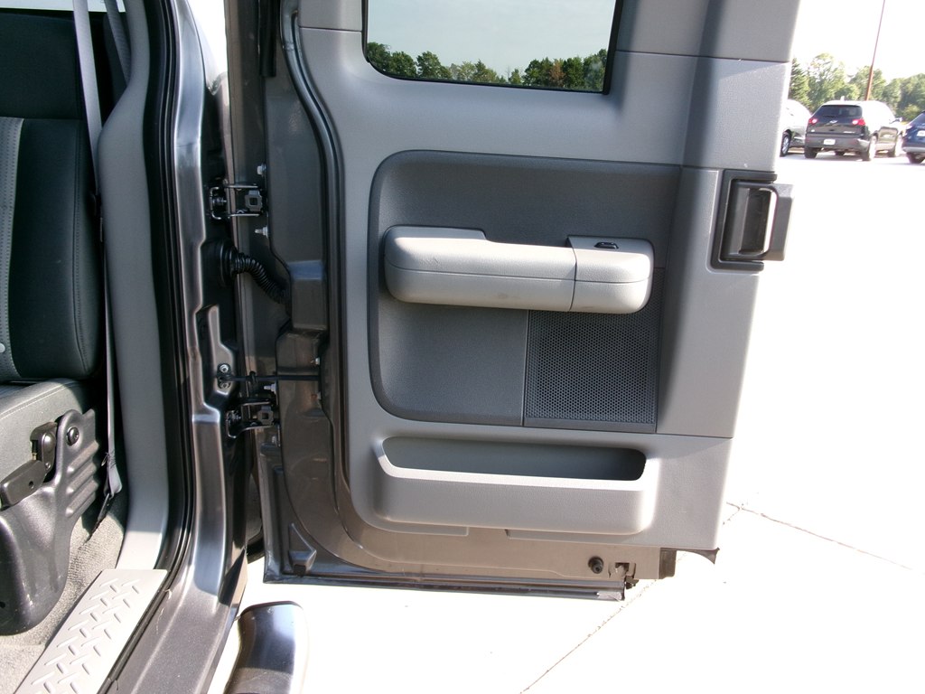 Photo 23 of this FORD F150