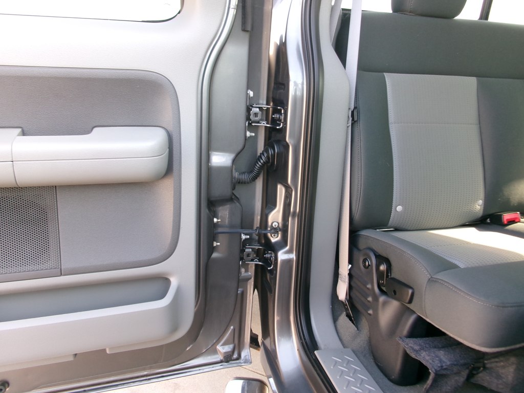 Photo 39 of this FORD F150