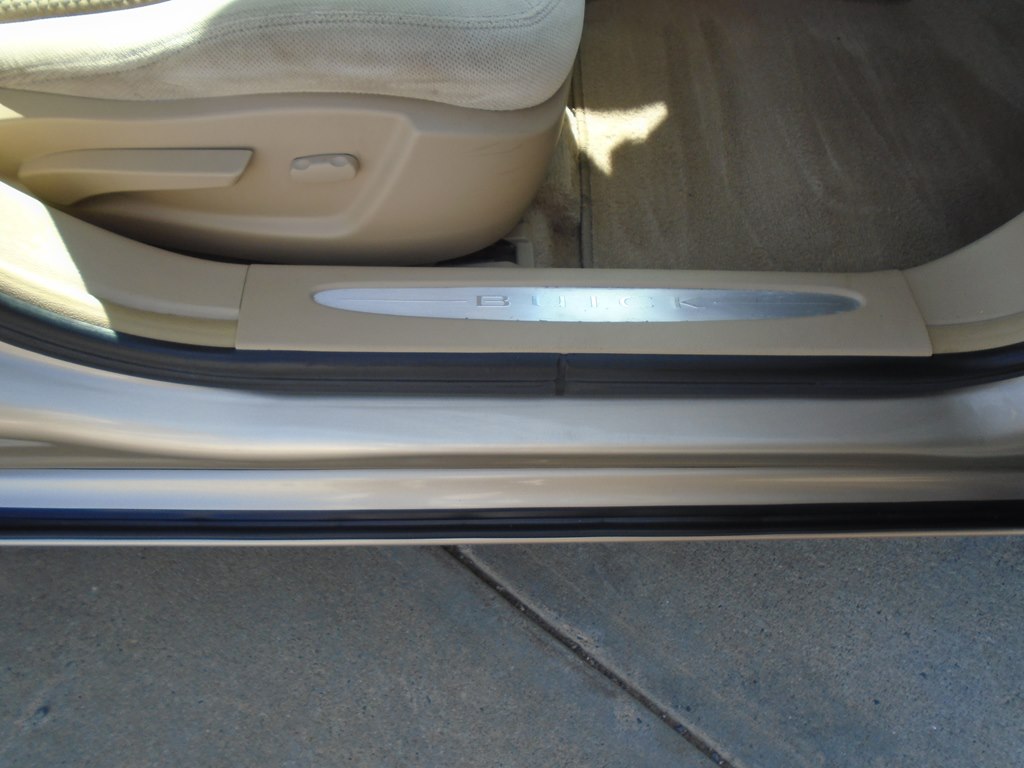 Photo 38 of this BUICK LUCERNE