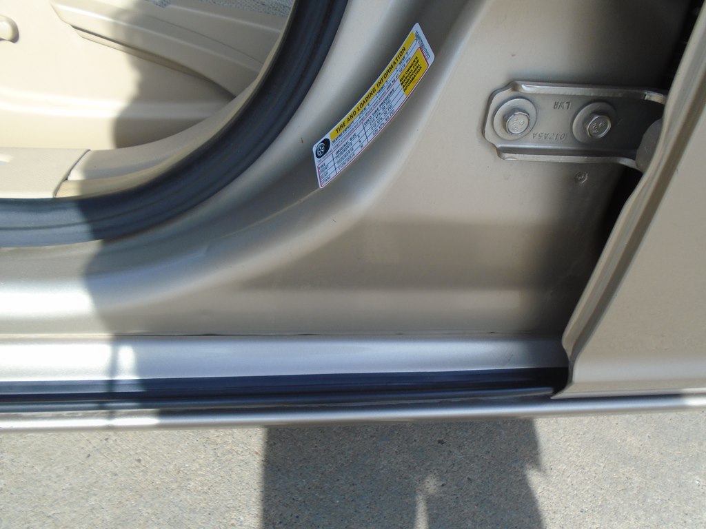 Photo 23 of this BUICK LUCERNE