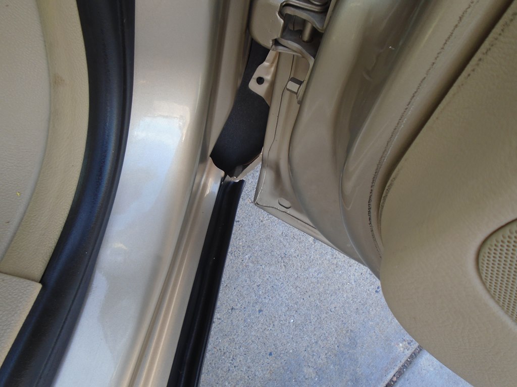Photo 37 of this BUICK LUCERNE